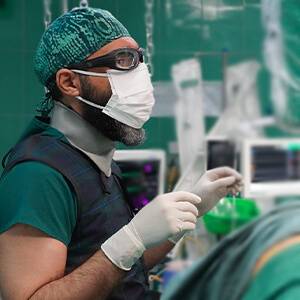دکتر محمد حسین دلشاد متخصص درد